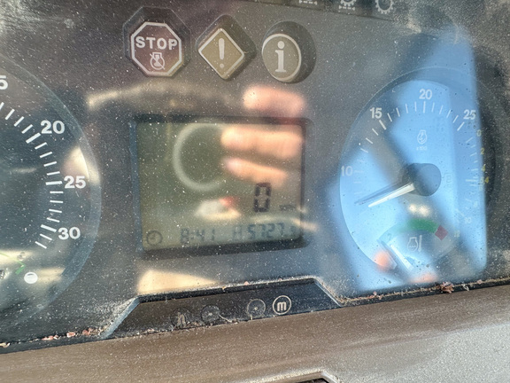 2000 John-Deere 6410