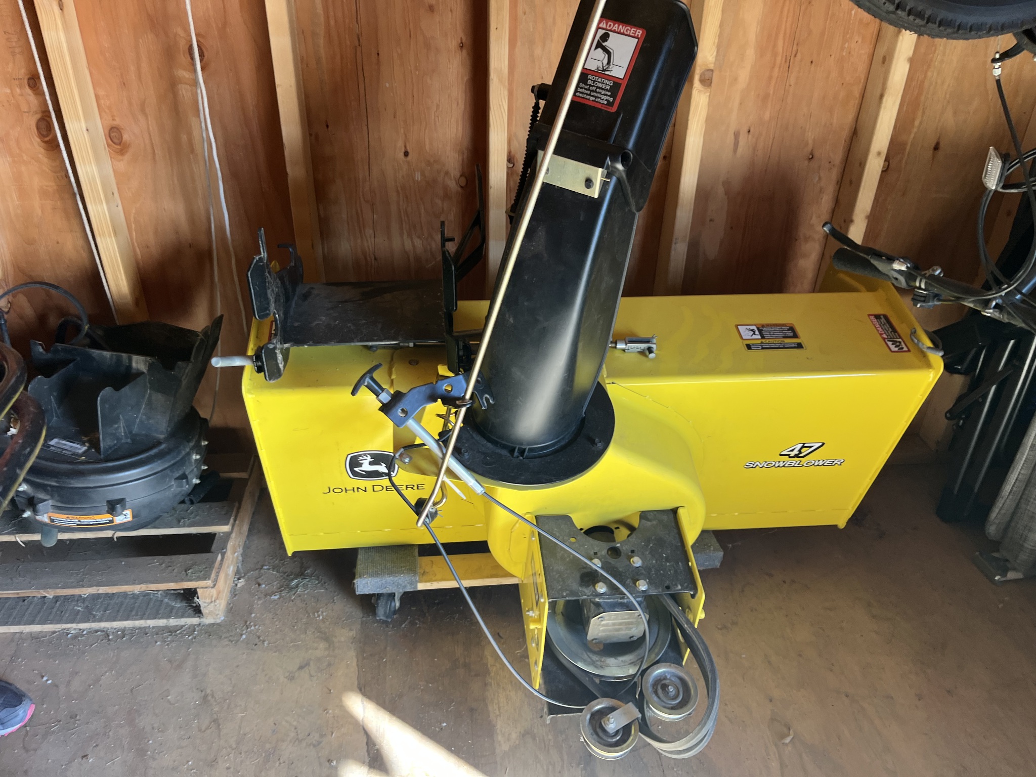 2015 John Deere X530 Image 11