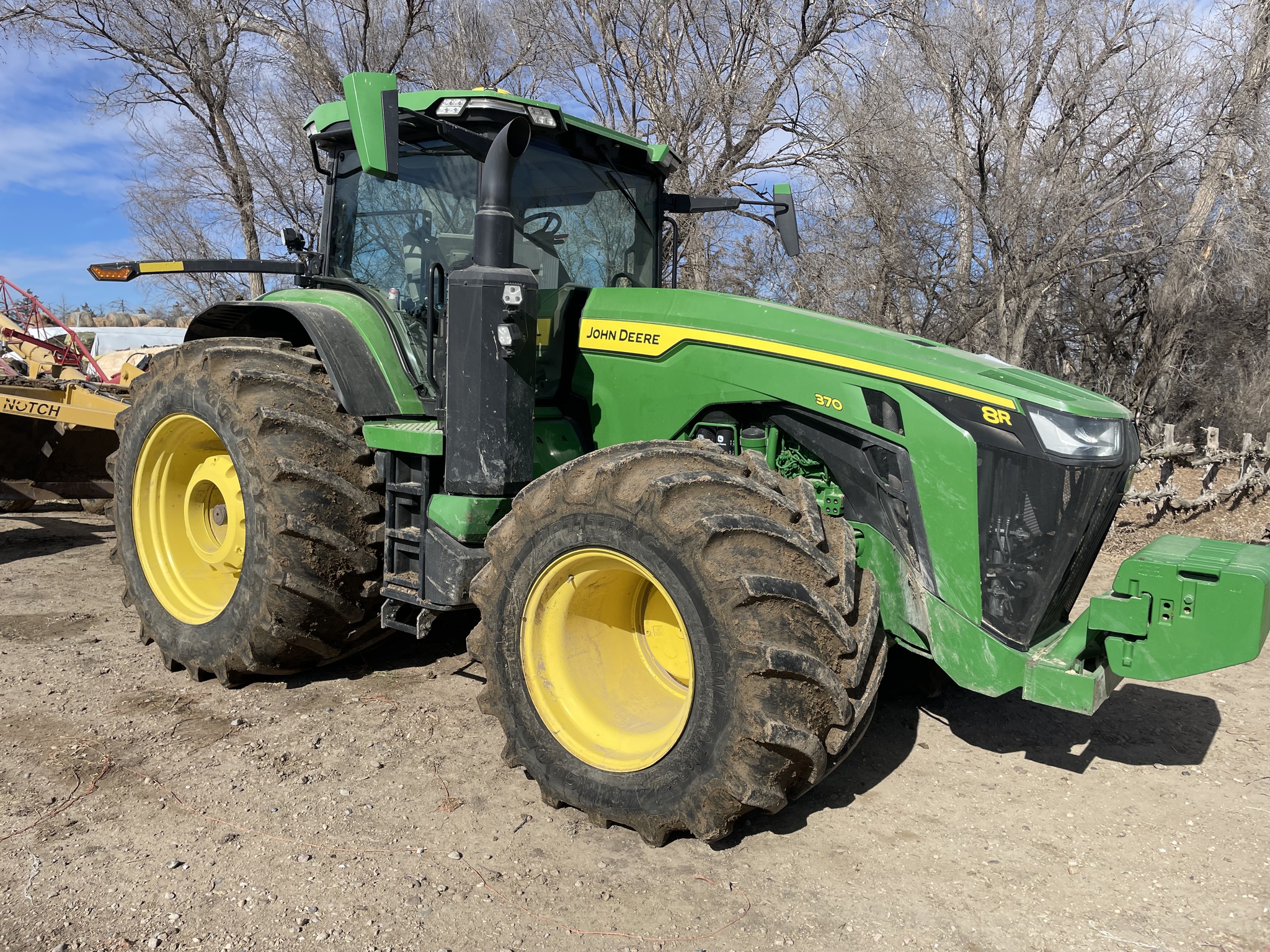 2021 John Deere 8R 370