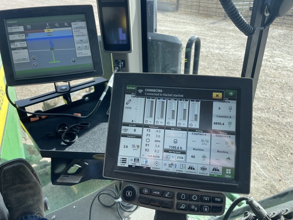 Photo of 2021 John Deere 8R 370