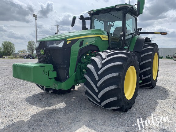 Photo of 2021 John Deere 8R 370