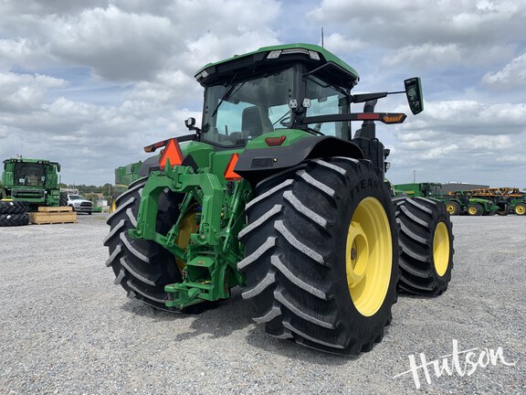 Photo of 2021 John Deere 8R 370