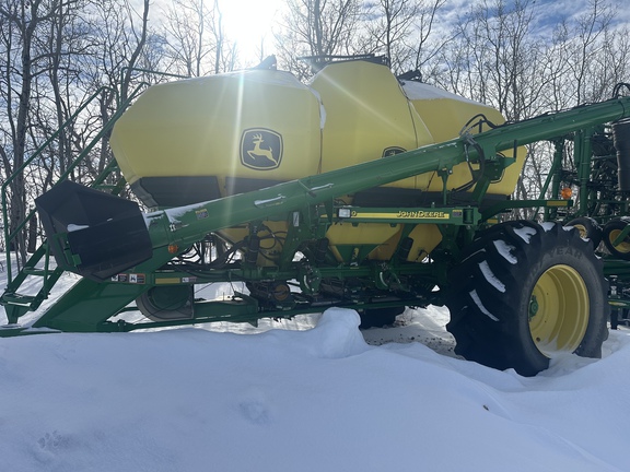 Used 2012 John Deere 1870 Air Drills and Seeders at Horizon Ag & Turf in Lloydminster, AB - Photo16