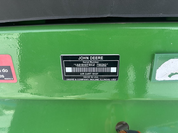 Used 2012 John Deere 1870 Air Drills and Seeders at Horizon Ag & Turf in Lloydminster, AB - Photo20