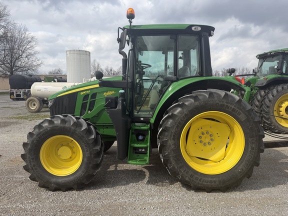 Photo of 2023 John Deere 6110M
