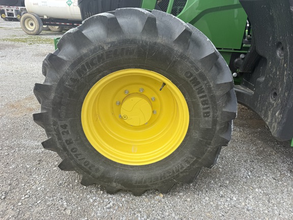Photo of 2023 John Deere 6110M