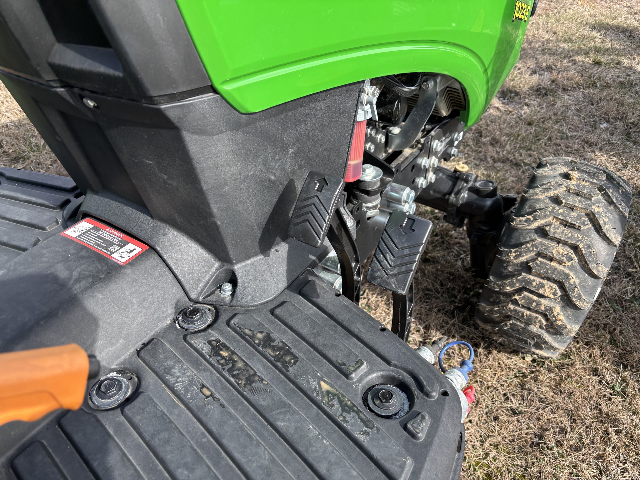  2025 John Deere 1023E at Heritage Tractor in Rolla, MO