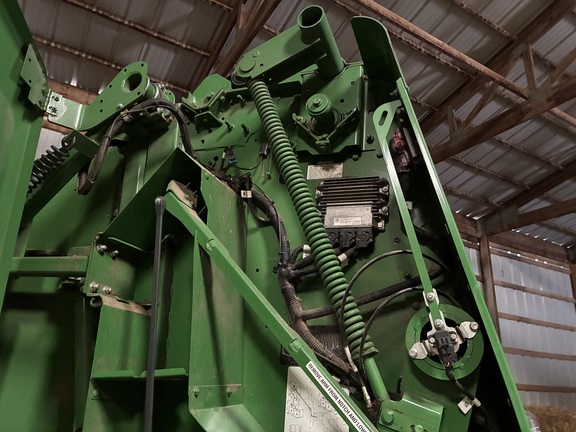 2024 John Deere 561M (10th thumbnail)