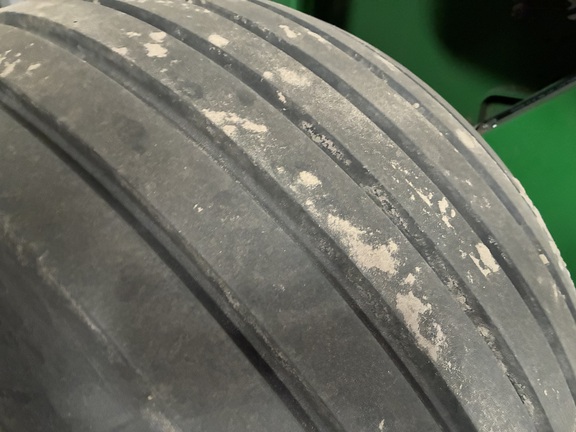 2024 John Deere 561M (9th thumbnail)