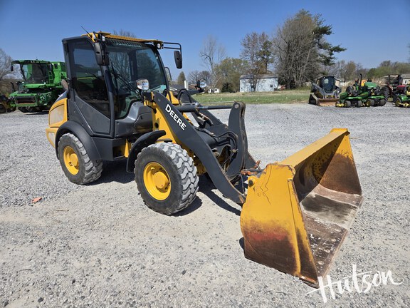 Photo of 2022 John Deere 204L