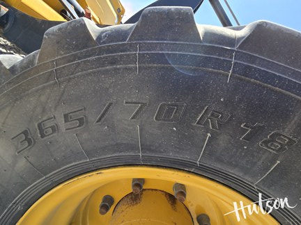 Photo of 2022 John Deere 204L