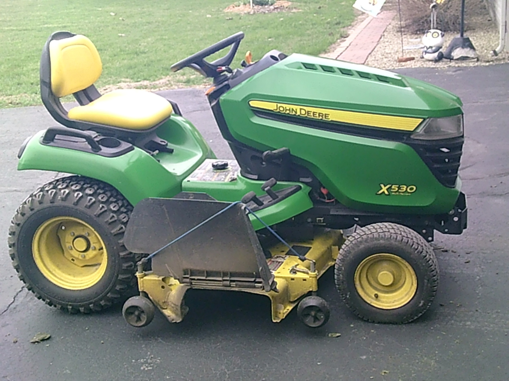 2014 John Deere X530 Image 2