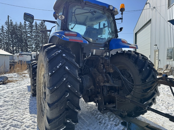 Used 2011 New Holland T7.235 Row Crop Tractors at Horizon Ag & Turf in Vermilion, AB - Photo15