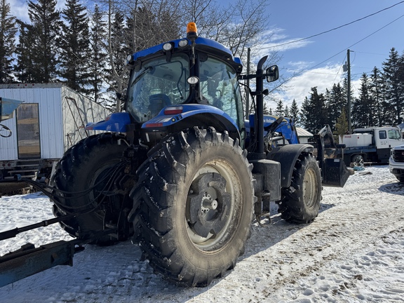 Used 2011 New Holland T7.235 Row Crop Tractors at Horizon Ag & Turf in Vermilion, AB - Photo16