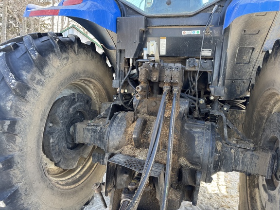 Used 2011 New Holland T7.235 Row Crop Tractors at Horizon Ag & Turf in Vermilion, AB - Photo18