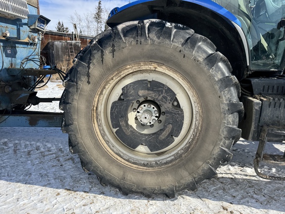 Used 2011 New Holland T7.235 Row Crop Tractors at Horizon Ag & Turf in Vermilion, AB - Photo20