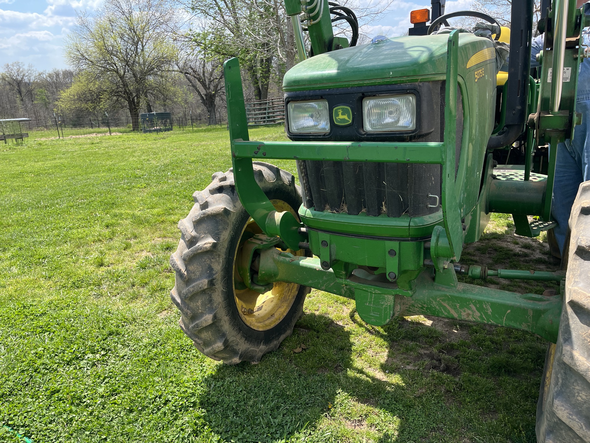  2011 John Deere 5075E at Heritage Tractor in Clinton, MO