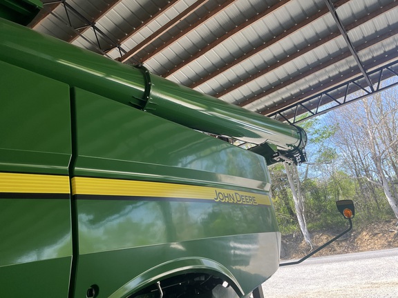 2024 John Deere S780