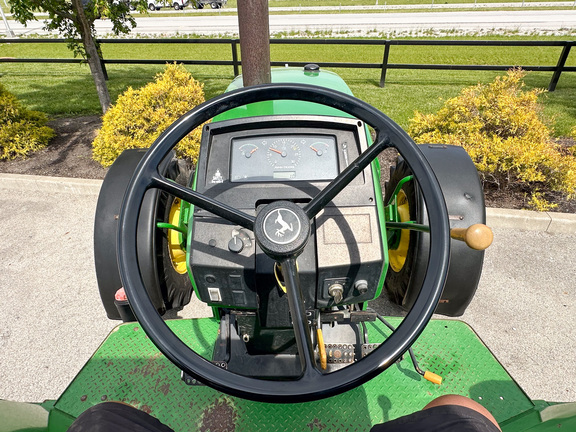 2003 John-Deere 6603