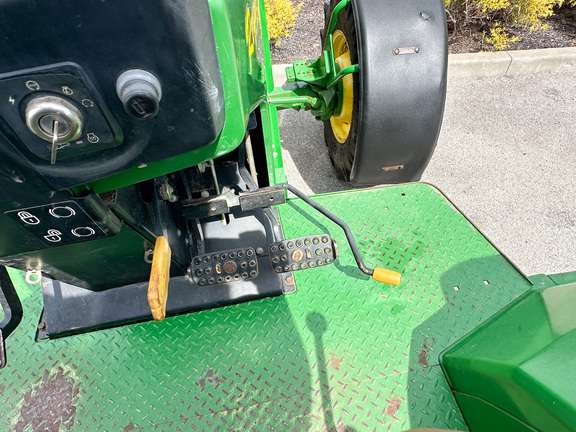 2003 John-Deere 6603