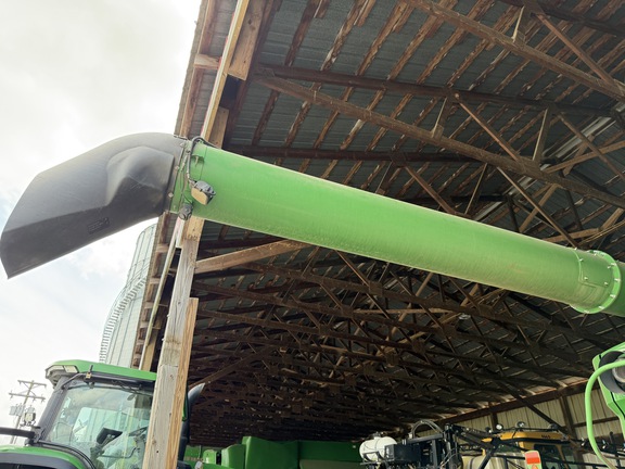 Photo of 2022 John Deere S780