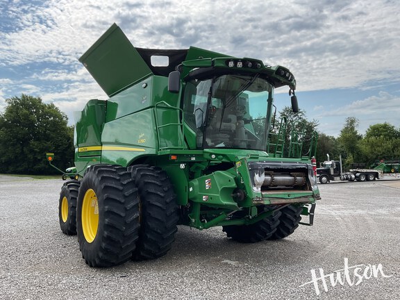 Photo of 2022 John Deere S780