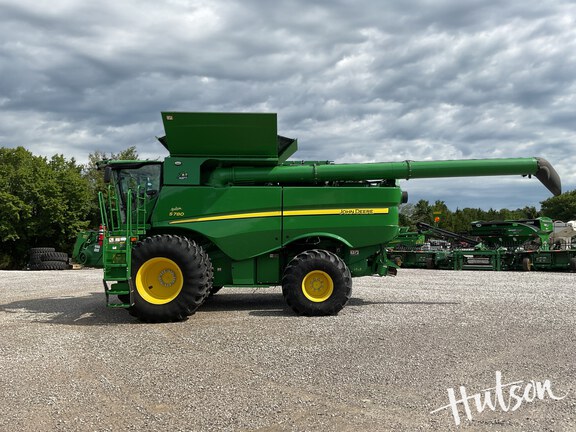 Photo of 2022 John Deere S780
