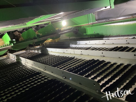 Photo of 2022 John Deere S780