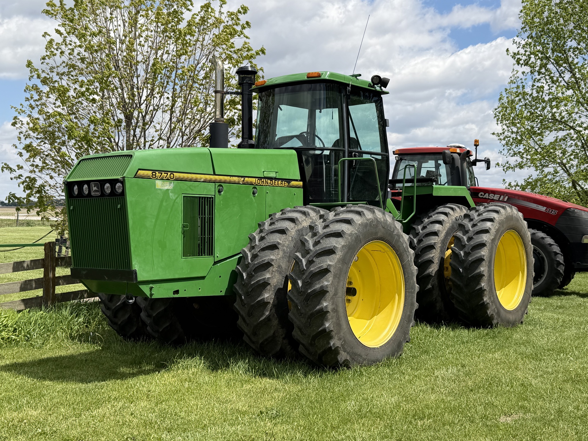 1996 John Deere 8770 Image 1