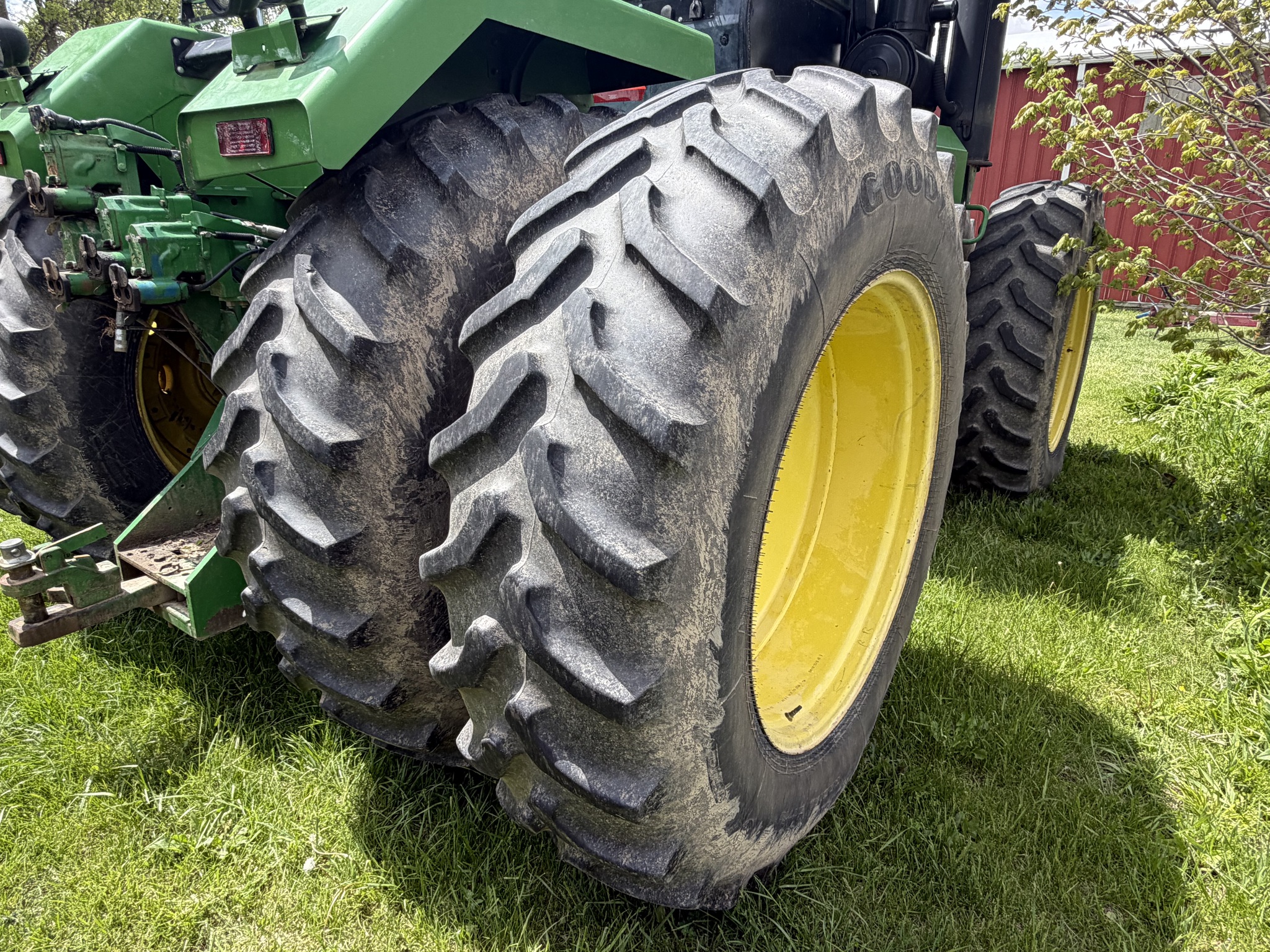 1996 John Deere 8770 Image 16