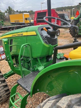 2025 John Deere 5075E-5