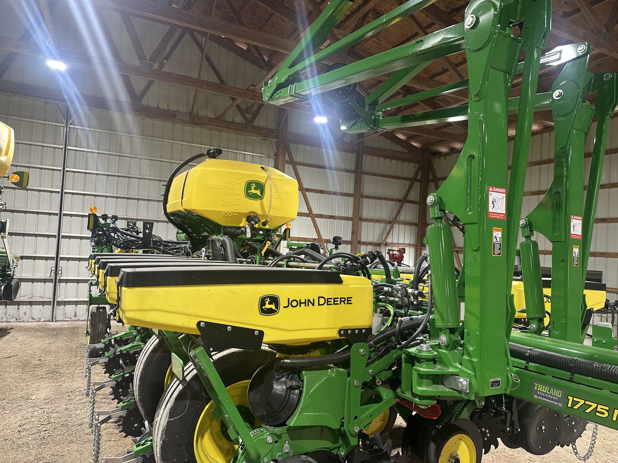 2026 John Deere 1775NT Image 12