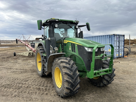 Used 2024 John Deere 7R 230 Row Crop Tractors at Horizon Ag & Turf in Lloydminster, AB - Photo3