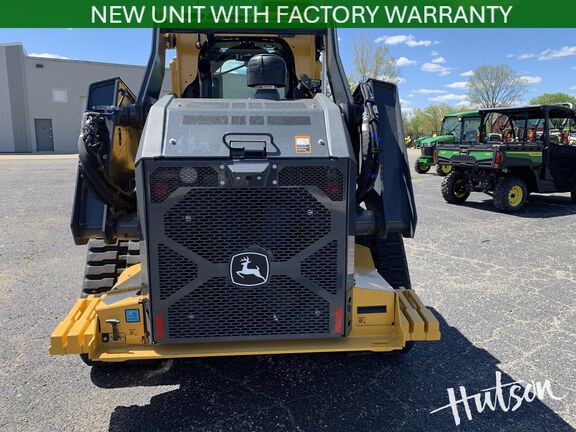 Photo of 2025 John Deere 333 P