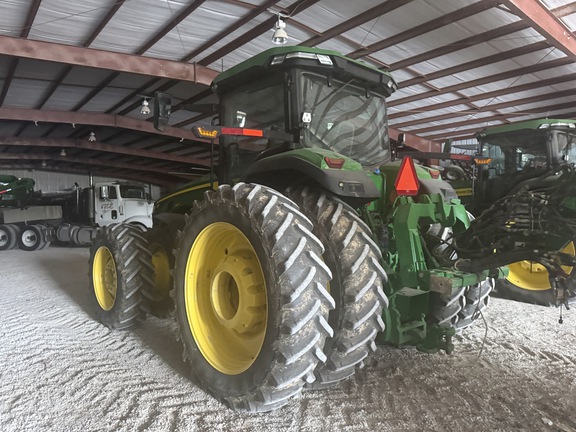 Photo of 2024 John Deere 8R 340