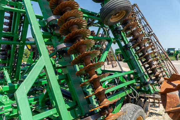 Used 2015 Great Plains 3500 TM Vertical Tillage at Koenig Equipment in Anna, OH - Photo1
