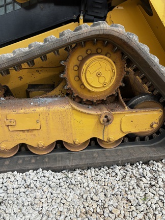 2015 CAT 279D-9