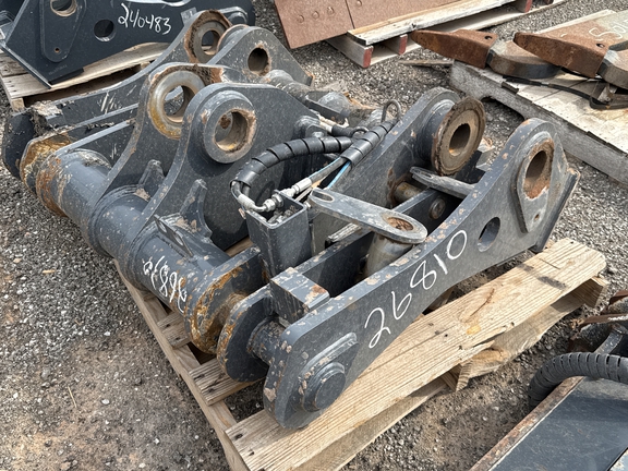 2024 John Deere 644G COUPLER
