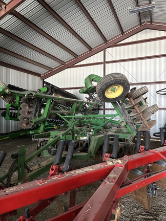 2013 John-Deere 2720