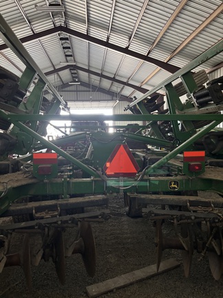 2013 John-Deere 2720