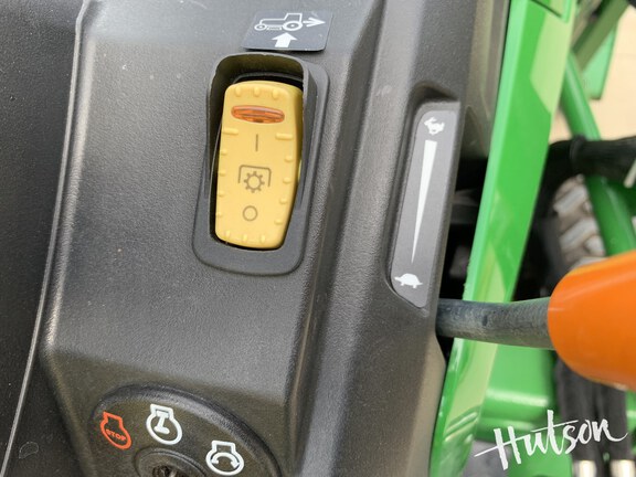 Photo of 2024 John Deere 1023E