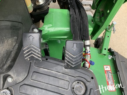 Photo of 2024 John Deere 1023E