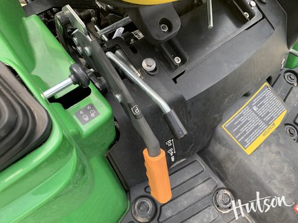 Photo of 2024 John Deere 1023E