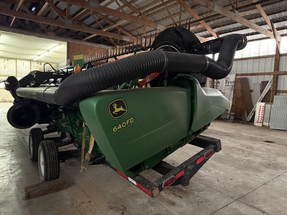  John Deere 640FD