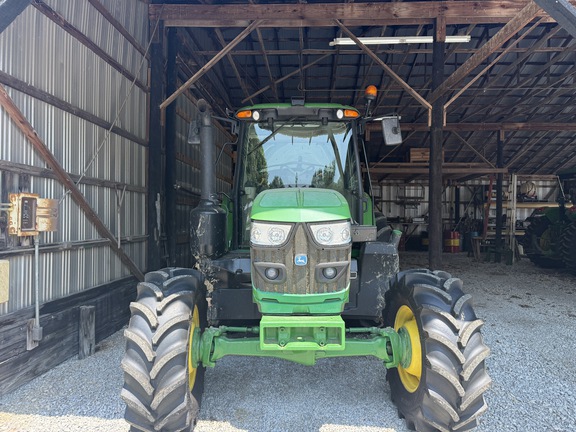 Photo of 2016 John Deere 6130M