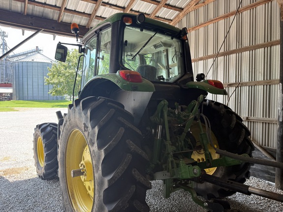 Photo of 2016 John Deere 6130M