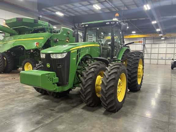 2011 John Deere 8360R Used Equipment