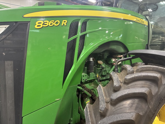 2011 John Deere 8360R (7th thumbnail)