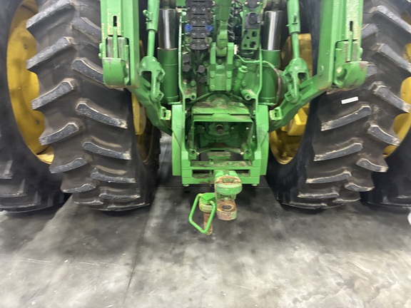 2011 John Deere 8360R (12th thumbnail)