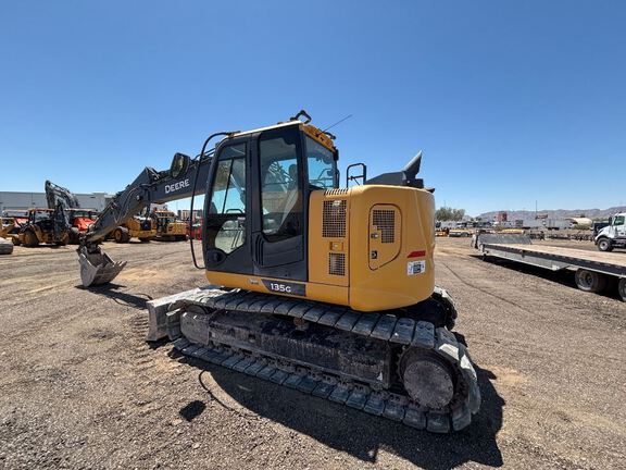 2021 John Deere 135G